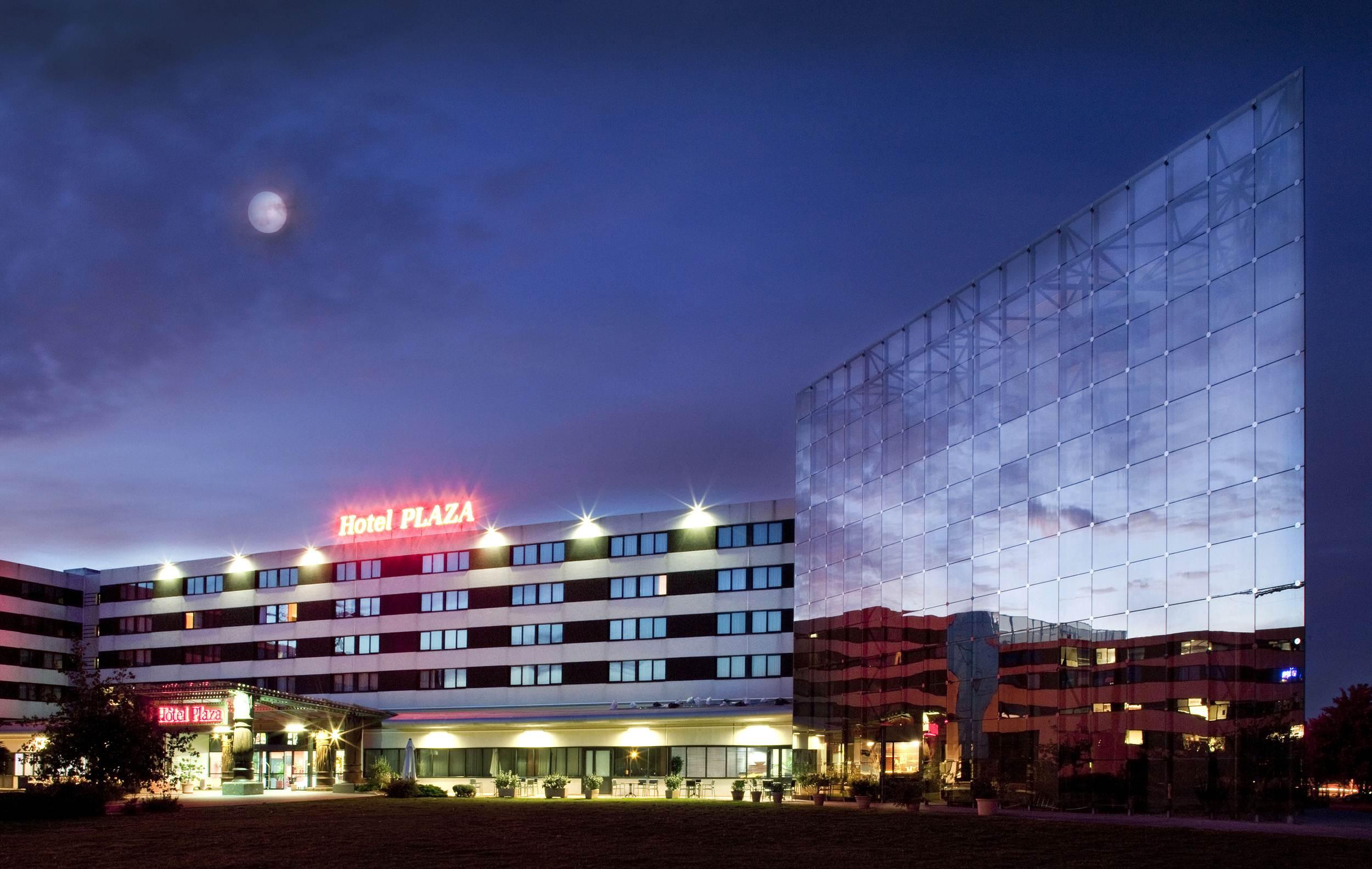 Hotel Plaza - Site Du Futuroscope Chasseneuil-du-Poitou Eksteriør bilde